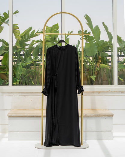 Side-Pleated Abaya