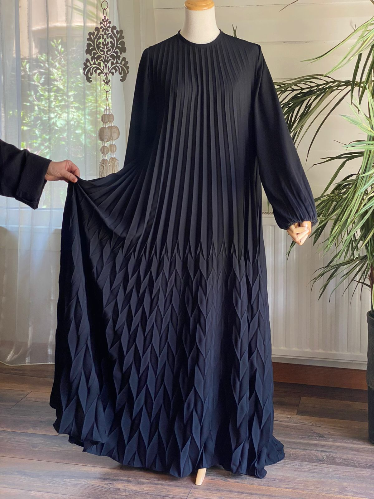 Jaleela Abaya